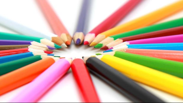 Ilustrasi pensil warna