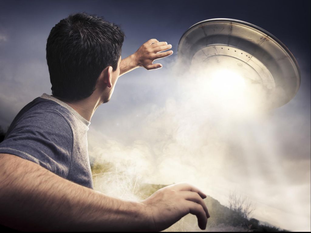 Pengakuan Pernah Diculik UFO, dari New Hampshire hingga Cirebon Pengakuan Pernah Diculik UFO, dari New Hampshire hingga Cirebon