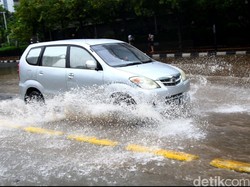Arteri Pondok Indah ke Lebak Bulus Macet karena Ada Genangan