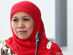 Survei Capres Pilihan Warga NU: Khofifah Ungguli Cak Imin