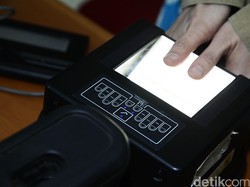 Ribetnya Pengurusan KTP di Kecamatan Tangerang Kota