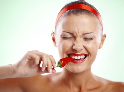 Studi: Makan Makanan Pedas Bantu Jaga Tubuh Tetap Ramping