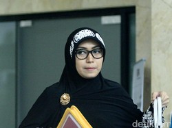 Uang Cash Miliaran Rupiah Istri Fuad Amin Juga Ikut Dirampas