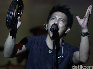 Lirik dan Chord Lagu Mimpi yang Sempurna dari Peterpan Lirik dan Chord Lagu Mimpi yang Sempurna dari Peterpan