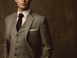 Tips Mencuci Jas Agar Tidak Menyusut