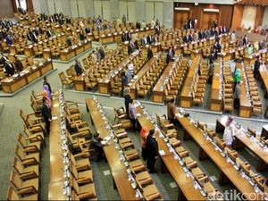 Baleg DPR Target Selesaikan 150 RUU di Periode 2020-2024