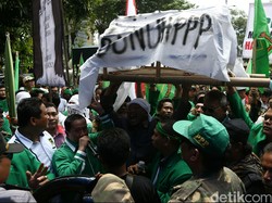 Seperti Minyak dan Air, Dua Kubu di PPP Diyakini Tak Bisa Islah