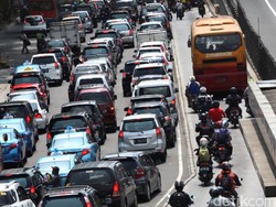 Mahasiswi Tertabrak TransJ, Kosasih: Jangan Menyeberang Sembarangan