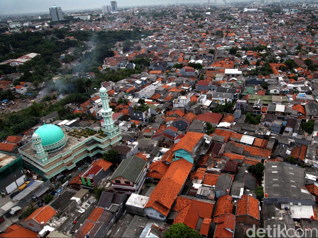 Kebijakan PBB Gratis: Dibuat Ahok, Disetop Anies Kebijakan PBB Gratis: Dibuat Ahok, Disetop Anies