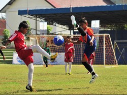 Anak-anak Yatim di Indonesia Ikut Kejuaraan Sepakbola Internasional