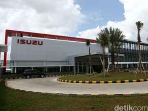 Relokasi Pabrik UD Trucks dari Thailand ke Fasilitas Isuzu di Karawang Sudah Mulai? Relokasi Pabrik UD Trucks dari Thailand ke Fasilitas Isuzu di Karawang Sudah Mulai?