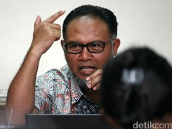 BW Dulu Pimpinan KPK Kini Pengacara Tersangka KPK