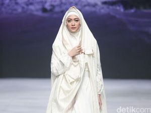 Kenapa Wanita Muslim Wajib Berjilbab? Kenapa Wanita Muslim Wajib Berjilbab?