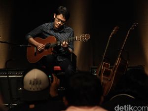 Tohpati Bikin Album Kompilasi, Collab Sama Musisi Populer Biar Kekinian Tohpati Bikin Album Kompilasi, Collab Sama Musisi Populer Biar Kekinian