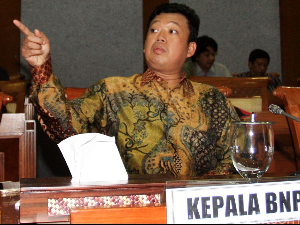 Nusron: Novanto Tak Berwenang Tunjuk Aziz Jadi Ketua DPR Nusron: Novanto Tak Berwenang Tunjuk Aziz Jadi Ketua DPR