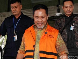 Eks Bupati Lombok Barat Zaini Arony Bebas Usai Jalani Hukuman 7 Tahun Penjara