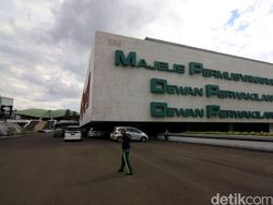 Miliaran Dana Multivitamin Batal Usai Diklaim Bukan untuk Anggota Dewan