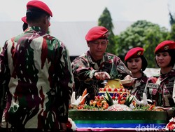 Anak Serma Zulkifli Akan Dijadikan Anak Angkat Danjen Kopassus