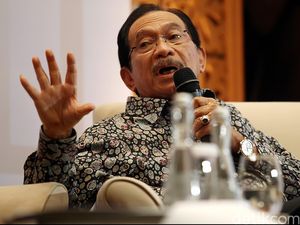 Mendiang Tanri Abeng Rancang Umur Kementerian BUMN Cuma 10 Tahun Mendiang Tanri Abeng Rancang Umur Kementerian BUMN Cuma 10 Tahun