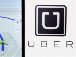 Ridwan Kamil Minta Pemilik Taksi Uber Menghadapnya