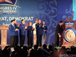 DPR Ingin Perberat Syarat Calon Independen, PD: Dengar Aspirasi Rakyat