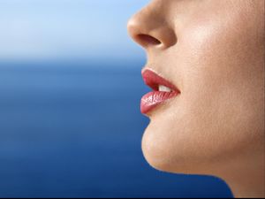 3 Faktor Paling Umum yang Membuat Pori-pori Kulit Membesar