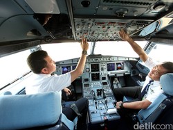 Ternyata Ini Alasan Pilot Tidak Boleh Berkumis dan Berjenggot