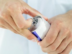 Bukan Minuman Energi, Ini Asupan Terbaik untuk Mendampingi Olahraga