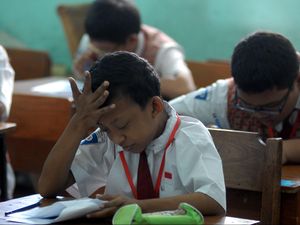 Survei FSGI: 87,6% Ingin UN Dihapus dan 72,3% Setuju Zonasi Tetap Ada Survei FSGI: 87,6% Ingin UN Dihapus dan 72,3% Setuju Zonasi Tetap Ada
