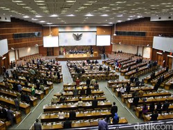 Begini Kegiatan Pimpinan DPR di Hari Pertama Tanpa Novanto