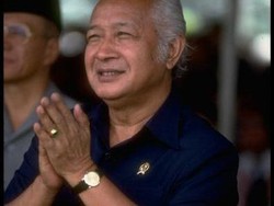 Penyelewengan Uang Negara Rp 4,4 Triliun dan Polemik Soeharto Jadi Pahlawan