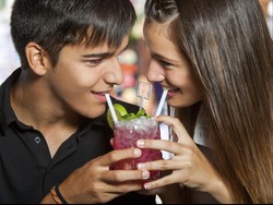 Menurut Pakar Percintaan, Ini Keuntungan PDKT dengan Lebih dari 1 Pria