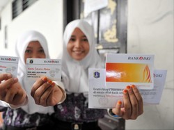 Ahok: Hanya Siswa Pemegang KJP yang Dibiayai Pemprov Jika Lolos PTN