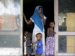 Usai Bertemu Menlu Retno, Emir Qatar Sumbang Rp 660 M untuk Tangani Rohingya