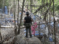 Thailand Adili 72 Tersangka Penyelundup Manusia, Termasuk Jenderal