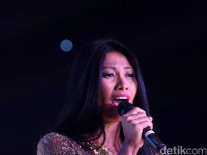 Lagu Selamanya Dibawakan Penyanyi Prancis, Anggun Terharu