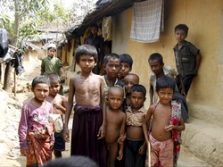 Jepang Berikan Dana Rp 46 Miliar Untuk Bantu Muslim Rohingya