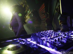 Gegara Terbitkan Izin Tempat Hiburan Malam, Plt Kadispar Riau Dicopot