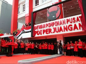 Kerasnya PDIP ke Dewan Kolonel: Beri Sanksi hingga Sebut Cari Muka-Kemajon Kerasnya PDIP ke Dewan Kolonel: Beri Sanksi hingga Sebut Cari Muka-Kemajon