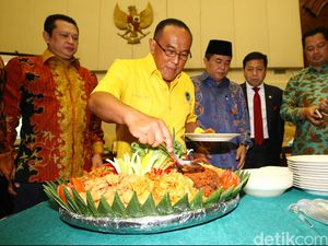 Tantang Agung Cs Ikut Munaslub, Ical cs: Jangan Jadi Pecundang