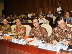 Elite PDIP: Kabarnya Rini Soemarno dan Andi Widjajanto Kena Reshuffle