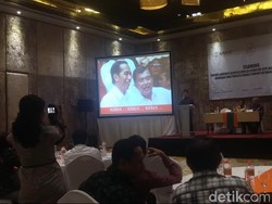 Menteri Yuddy Motivasi Humas Pemprov, Janjikan Kenaikan Pangkat