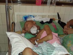 Perjuangan Kernet Angkot untuk Kesembuhan Anak yang Diserang Kanker Ganas