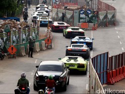 Mobil Orang Kaya Bisa Minum BBM Baru Tahun Ini