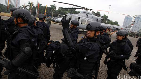 Pasukan Super Elite TNI Berantas Teroris, Ini Catatan Komnas HAM Pasukan Super Elite TNI Berantas Teroris, Ini Catatan Komnas HAM