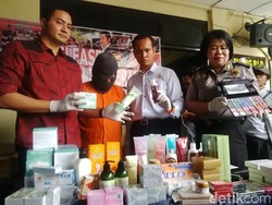 Penjual Kosmetik Ilegal via Online Diringkus