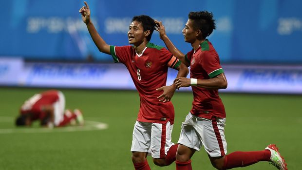 Pasukan bola sepak kebangsaan laos lwn pasukan bola sepak kebangsaan indonesia