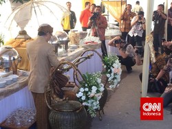 Malam Midodareni, Gibran Bawa Belasan Bingkisan Peningset untuk Selvi