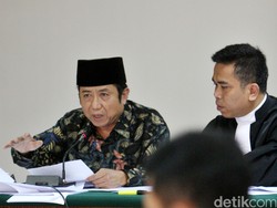 Waryono Sebut Dolar di Kantor Kumpulan Uang Sewa Apartemen Sampai Dana Dinas