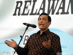Luhut: Presiden Ingin Disiplinkan Birokrasi, Tak Bisa Kerja Akan Diganti